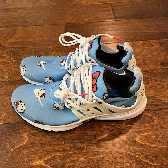 NWOB Nike Air Presto x Hello Kitty Men’s 10/Women’s 11.5 - Picture 7 of 14
